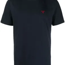 Футболка с вышитым логотипом