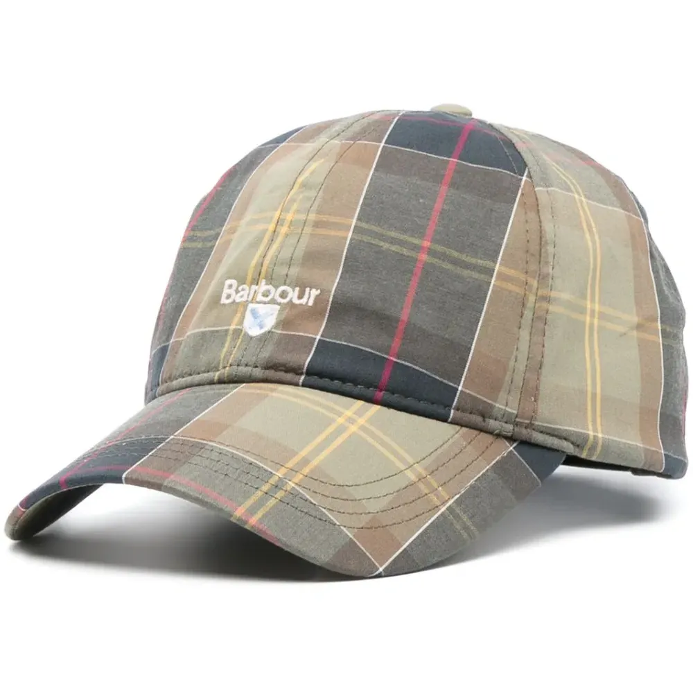 Бейсболка с логотипом