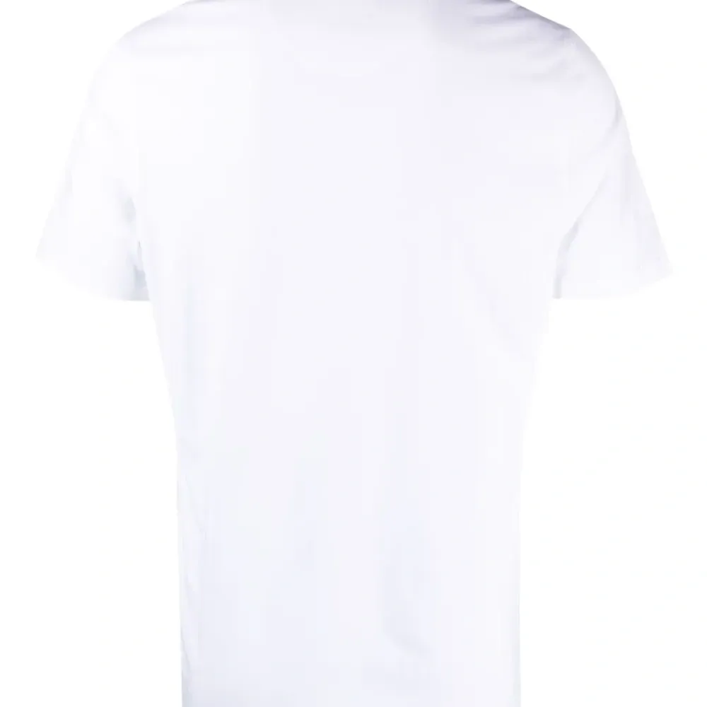 Футболка с вышитым логотипом