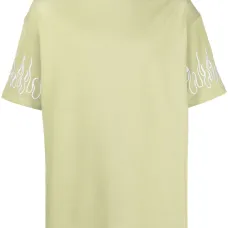 Футболка с вышивкой