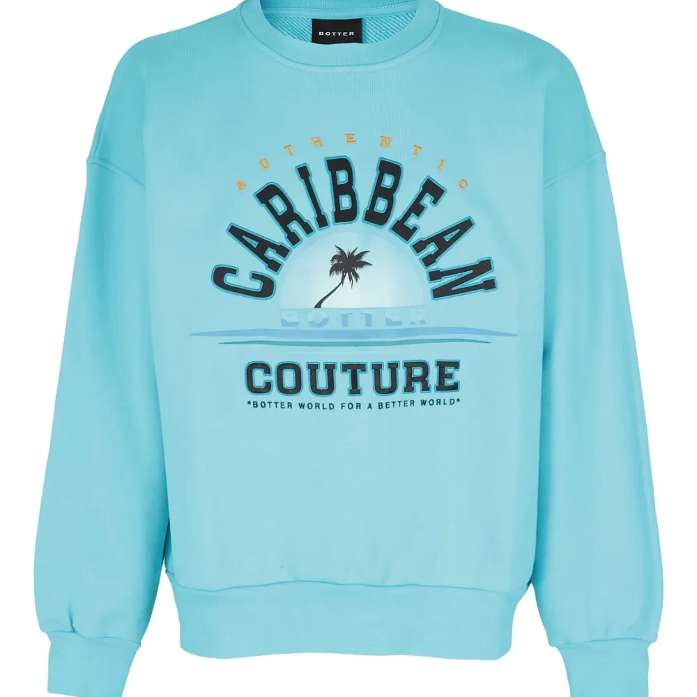 Толстовка с графичным принтом