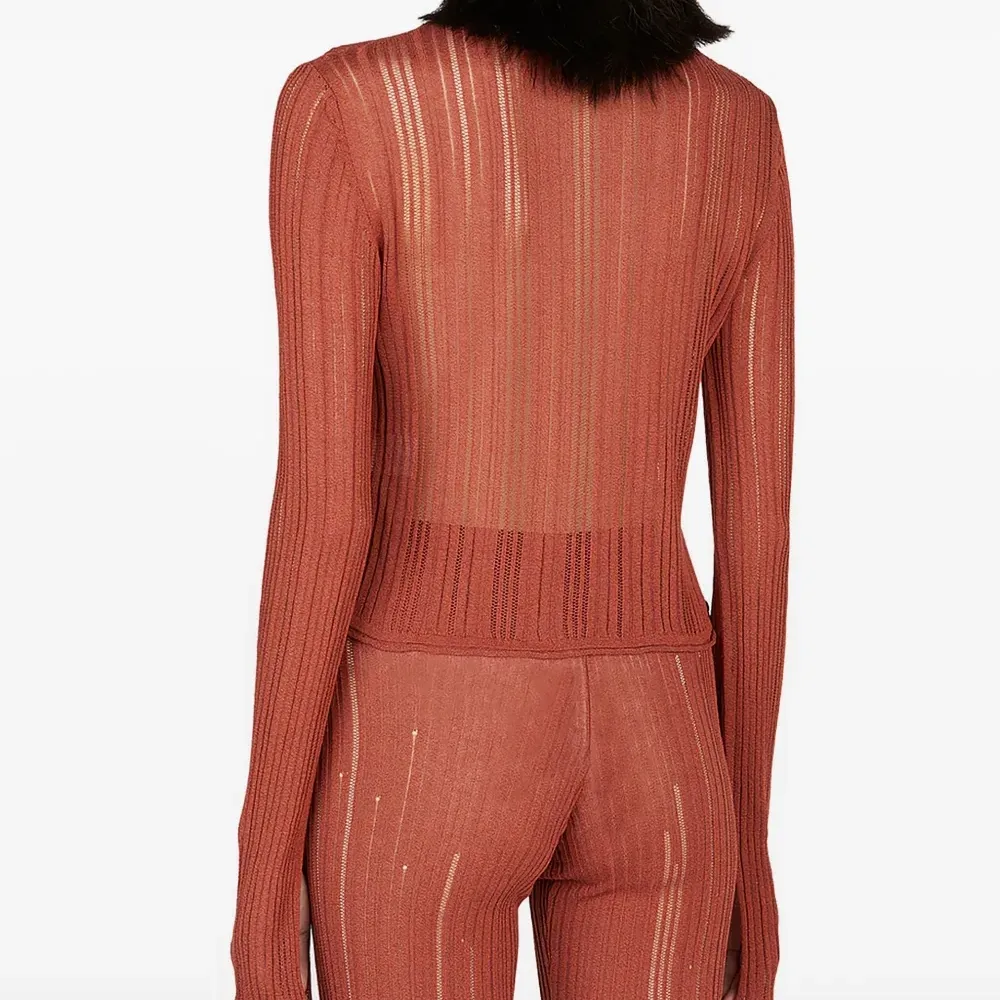 рубашка с длинными рукавами