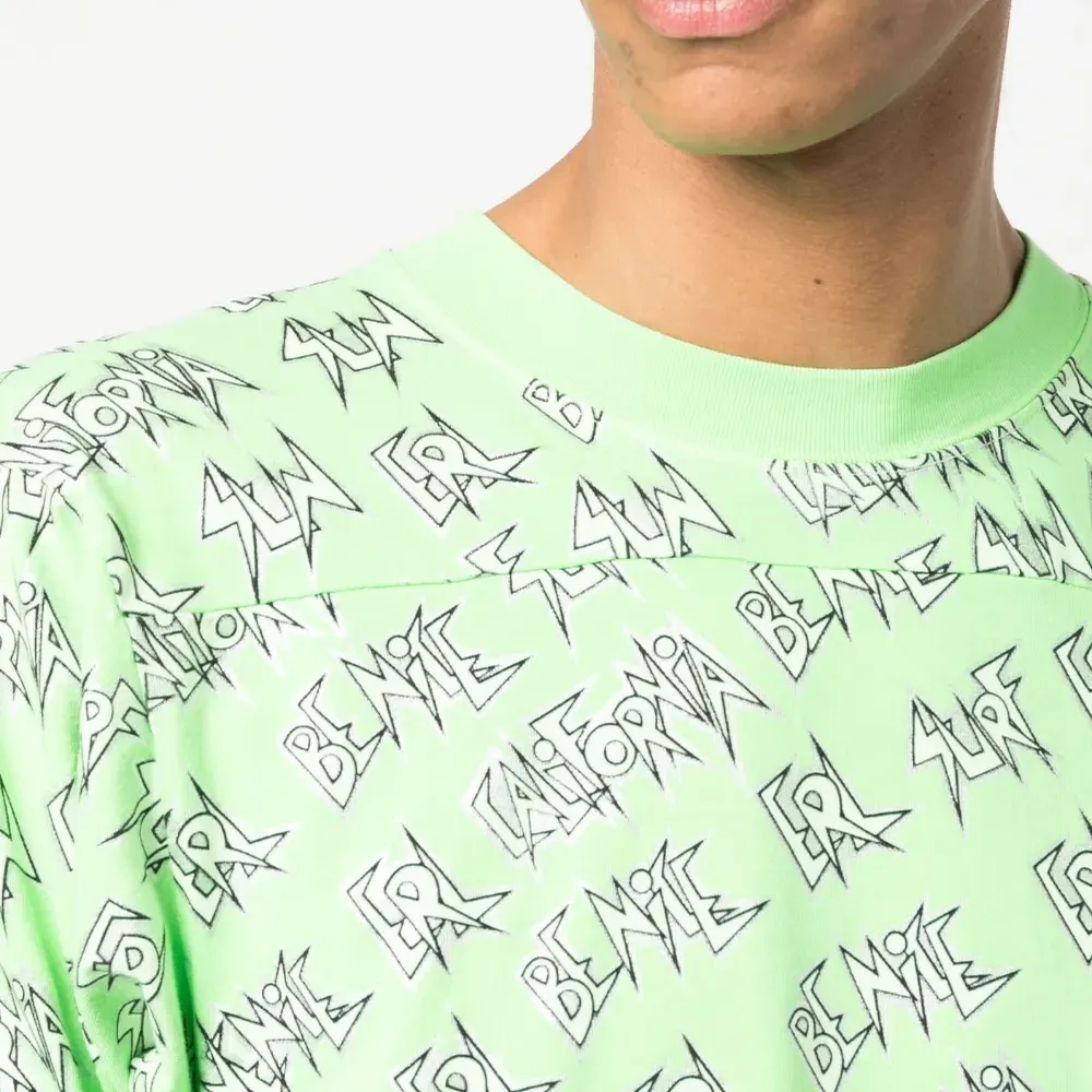 Футболка с длинными рукавами и логотипом