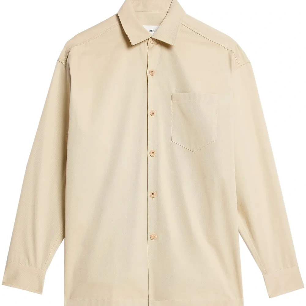 Рубашка с логотипом