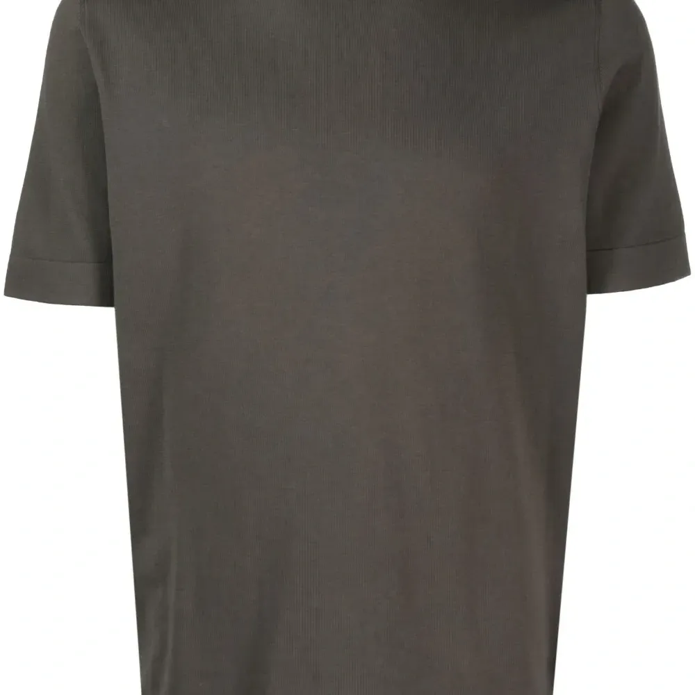 Футболка в рубчик