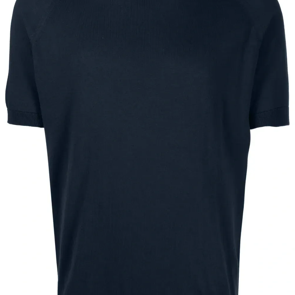 Топ с короткими рукавами