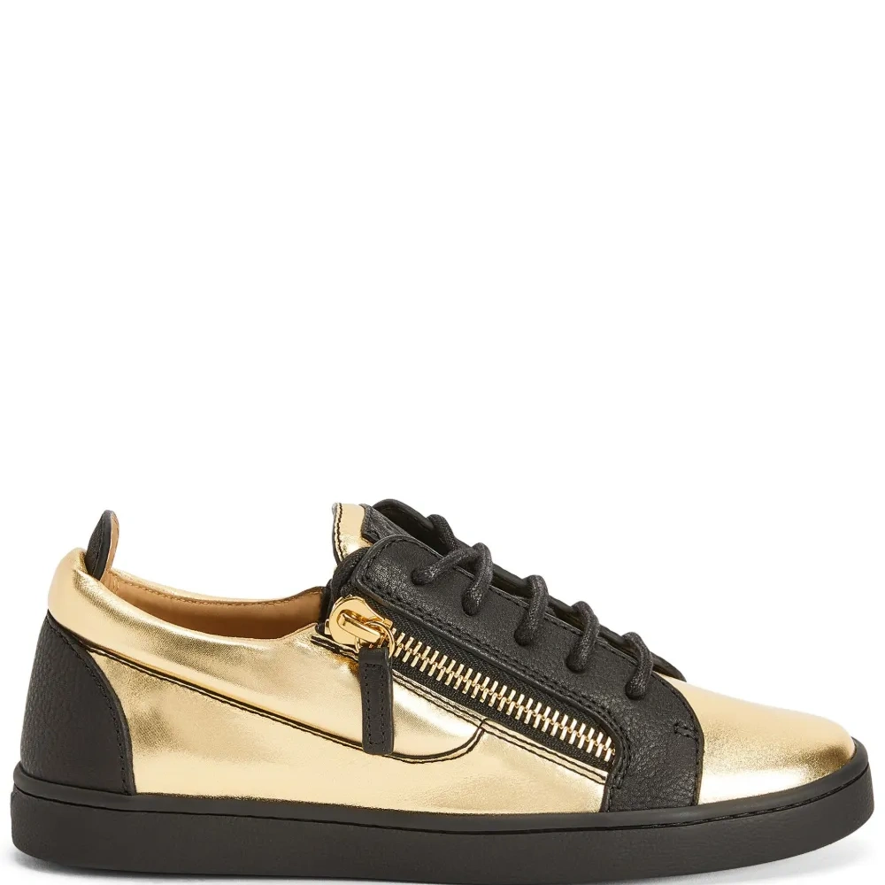 Кеды на шнуровке