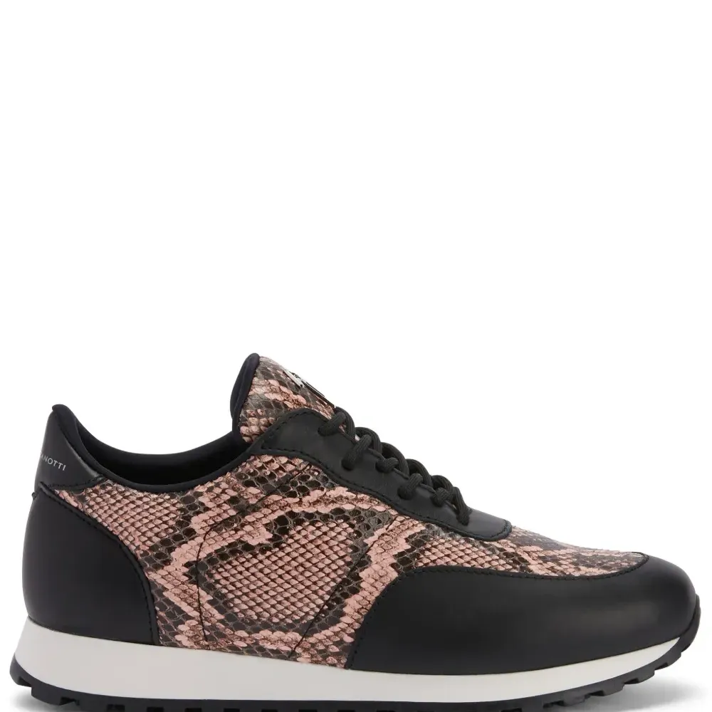 Кроссовки Jimi