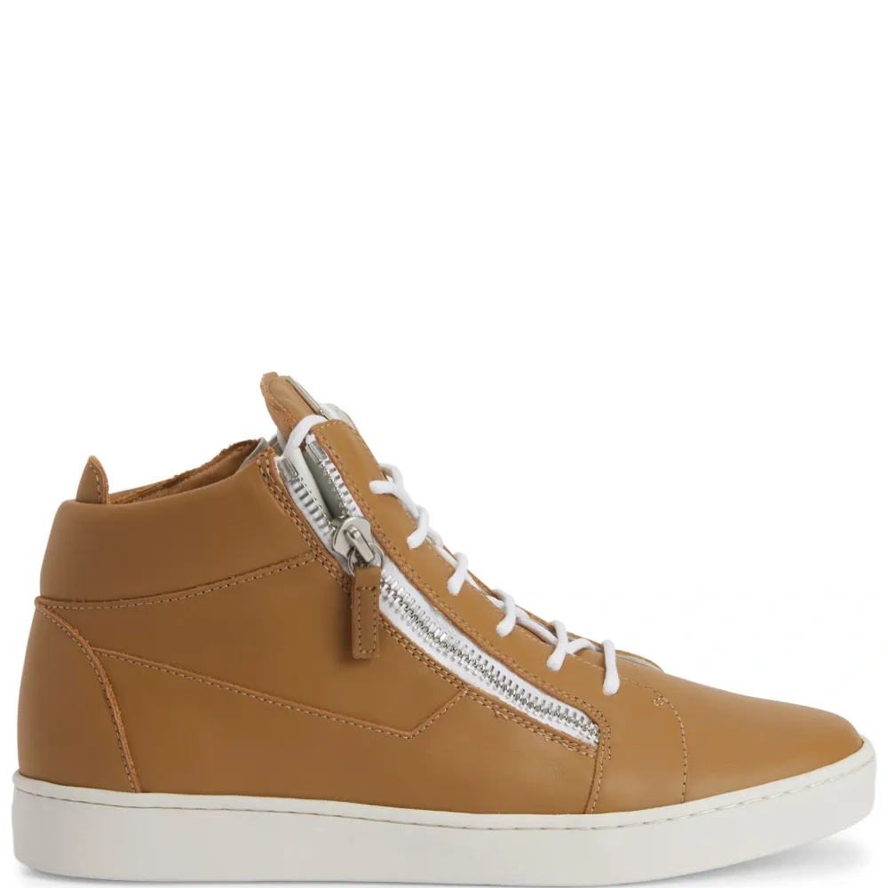 Frankie logo-plaque sneakers