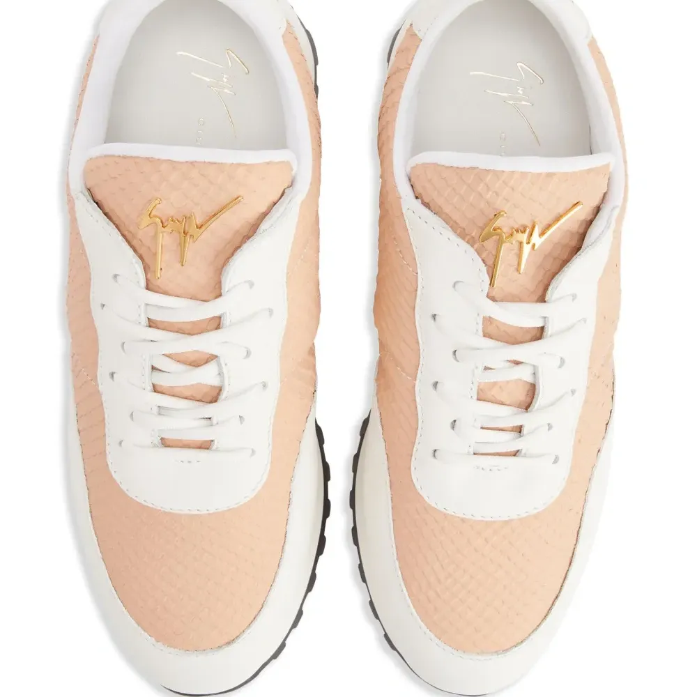 Кроссовки Jimi