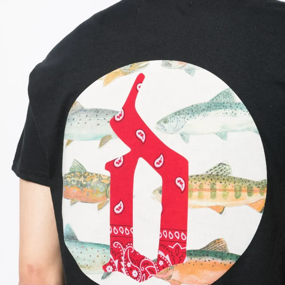 Футболка с графичным принтом