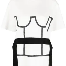 Футболка с эффектом тромплей Футболка с эффектом тромплей