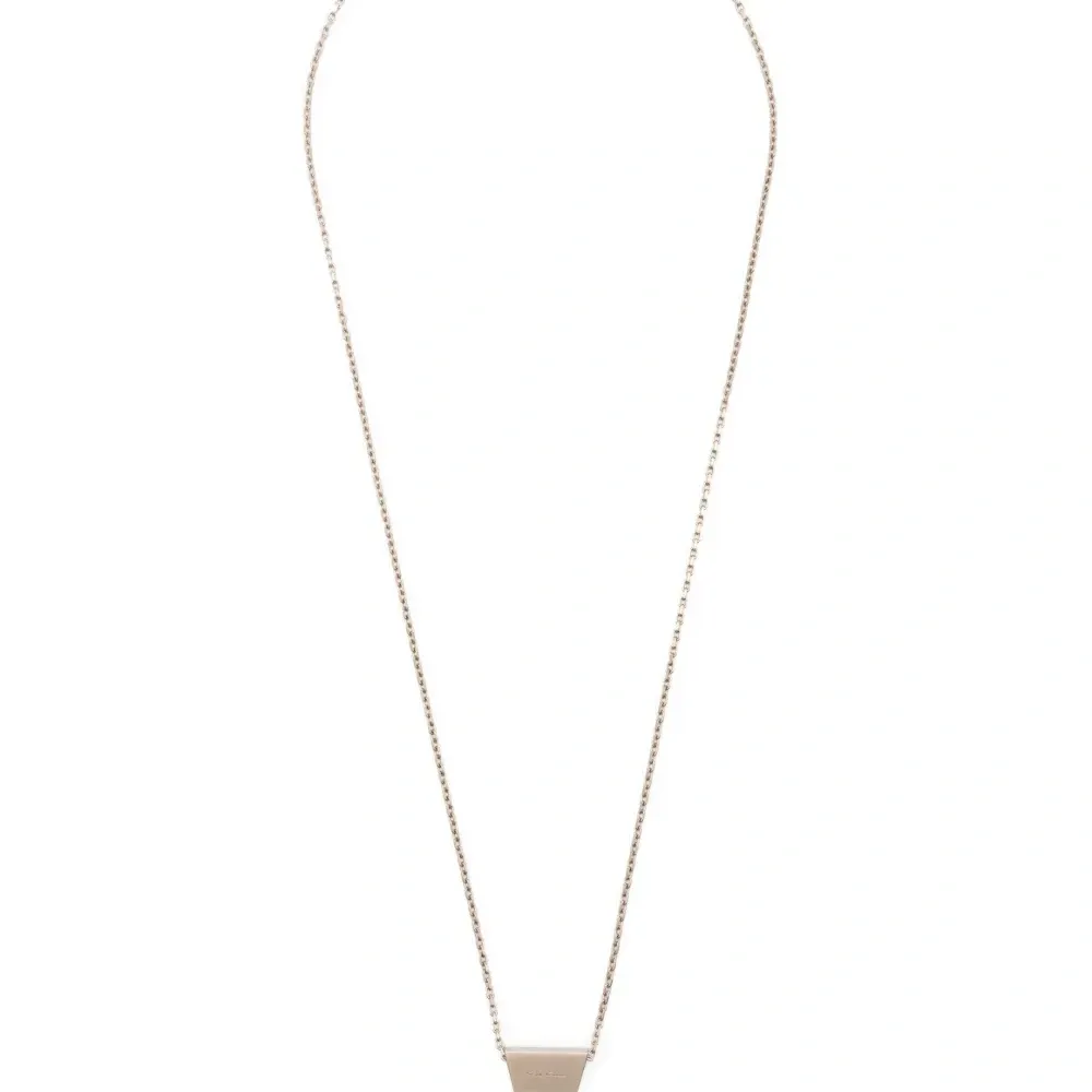 колье с подвеской