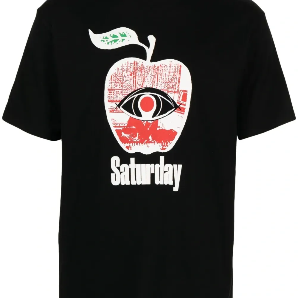 Футболка с графичным принтом