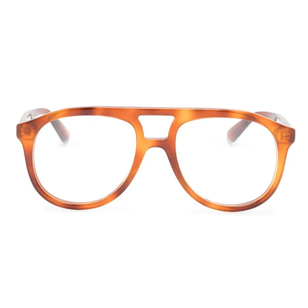 Очки в круглой оправе черепаховой расцветки