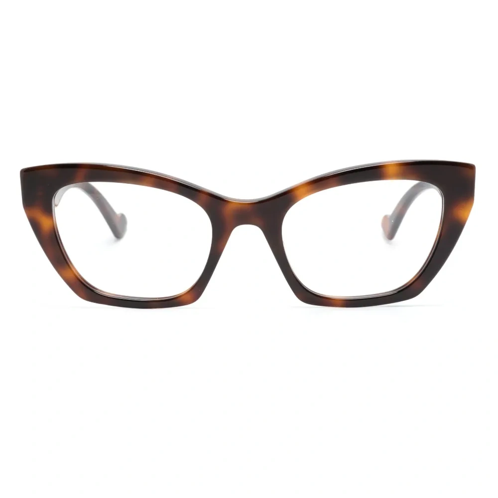 Очки в оправе 'кошачий глаз'