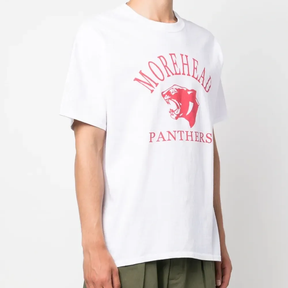 Футболка с графичным принтом