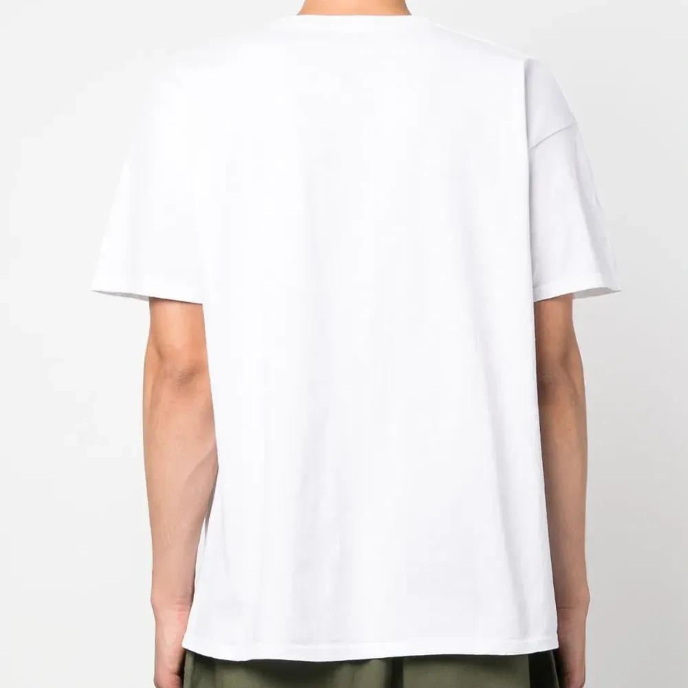 Футболка с графичным принтом