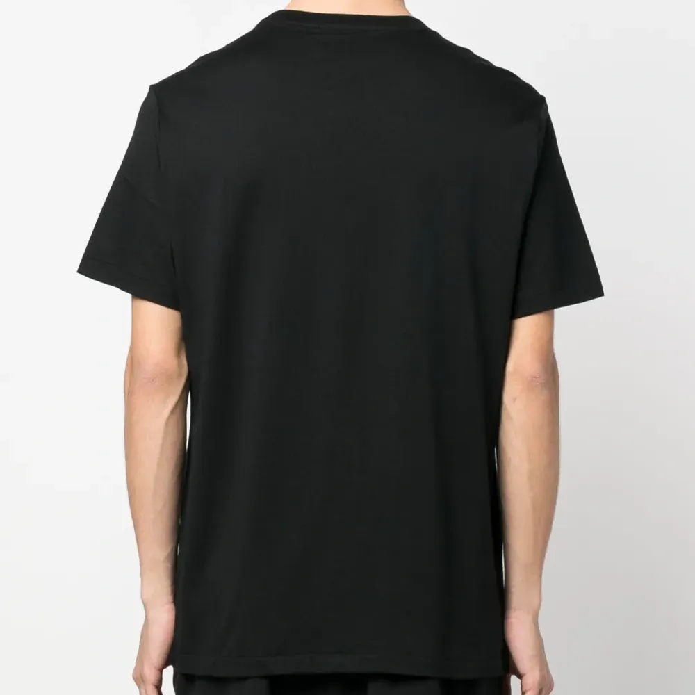 Футболка с логотипом