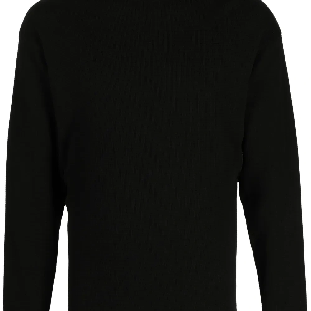 Футболка с длинными рукавами и логотипом