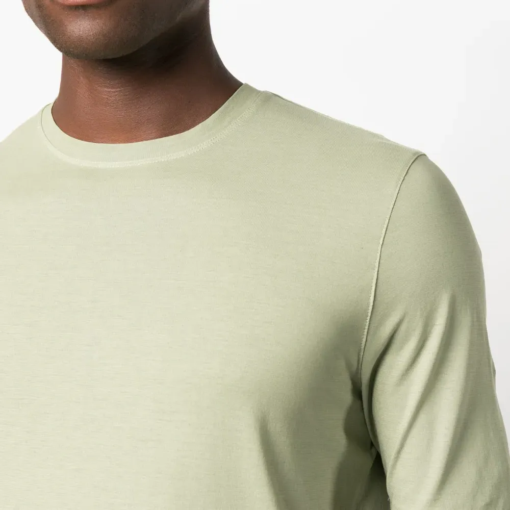 Футболка с короткими рукавами