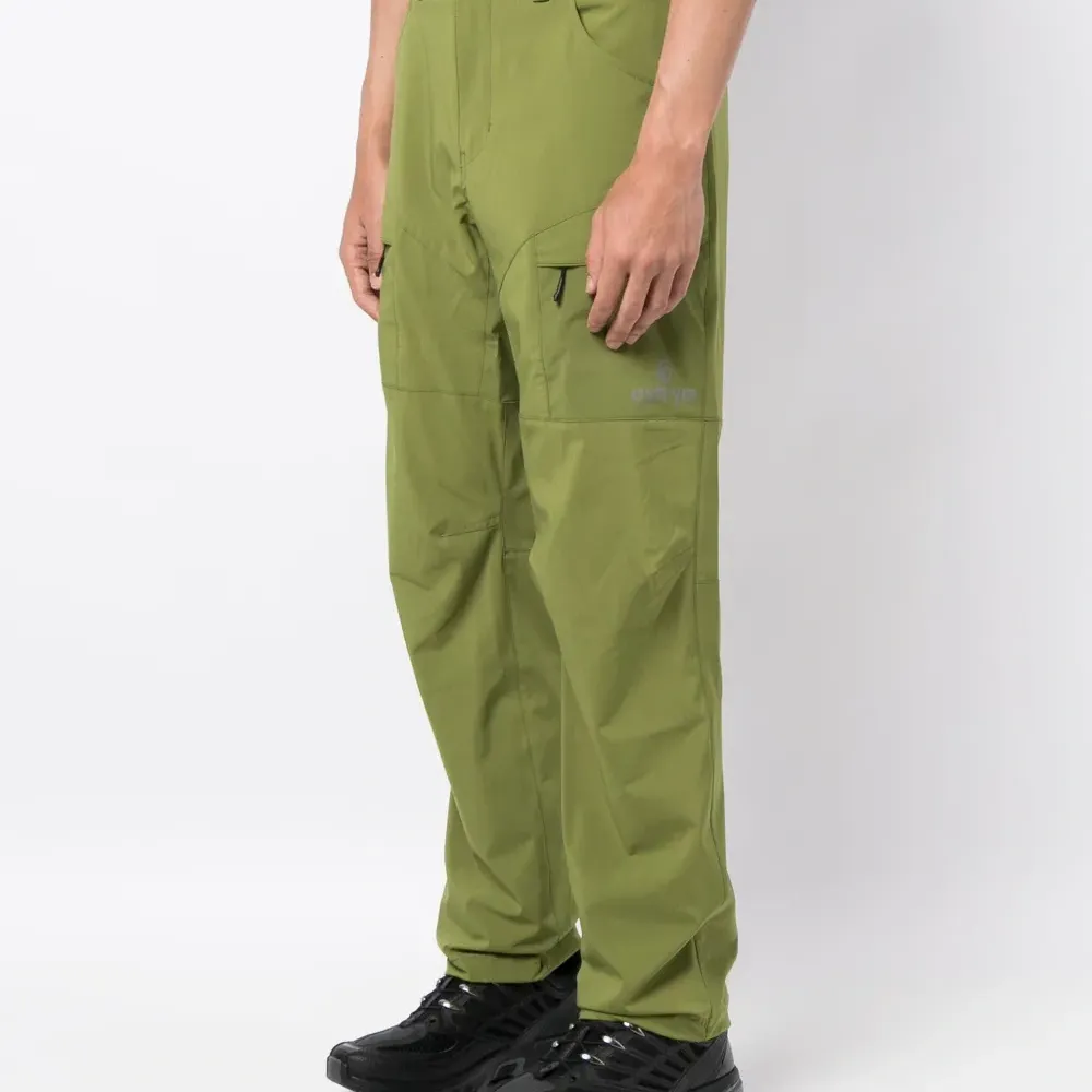 Брюки Yarrow с логотипом