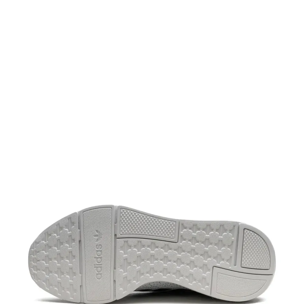 Кроссовки Swift Run 22