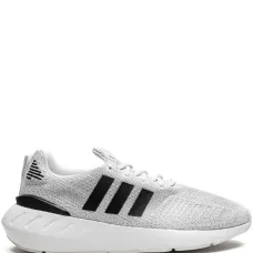 Кроссовки Swift Run 22