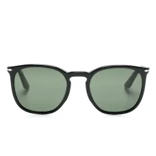 Солнцезащитные очки в круглой оправе