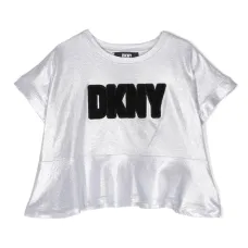 Футболка с вышитым логотипом