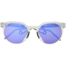 Солнцезащитные очки в круглой оправе