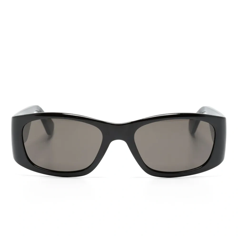 Солнцезащитные очки в прямоугольной оправе