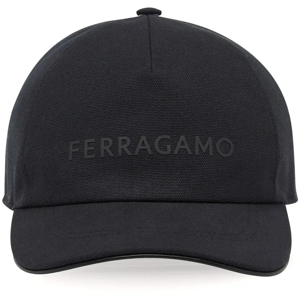 Бейсболка с логотипом