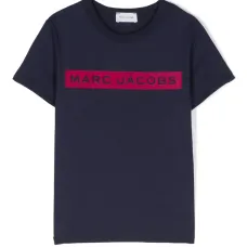 Футболка с логотипом