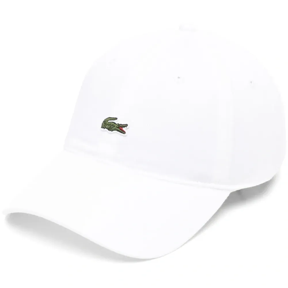 Кепка с нашивкой-логотипом