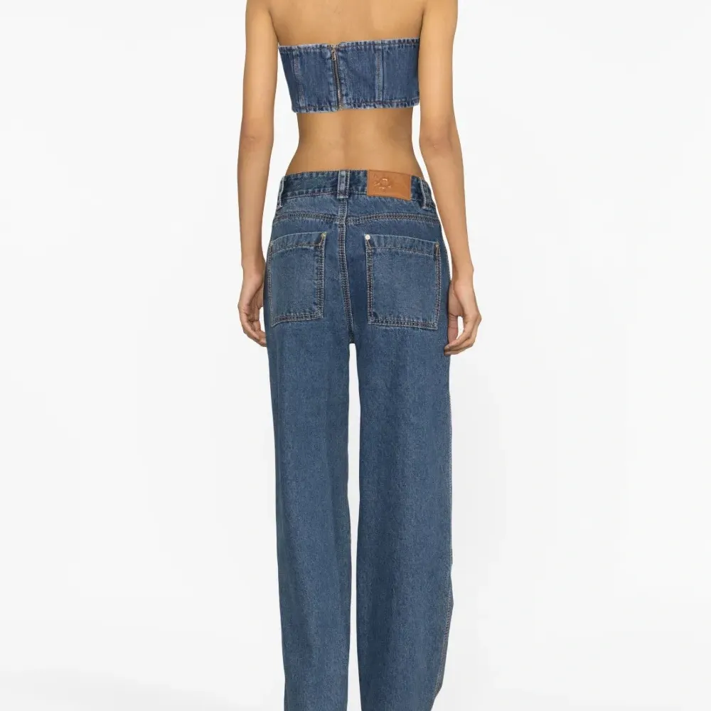 Укороченный джинсовый топ