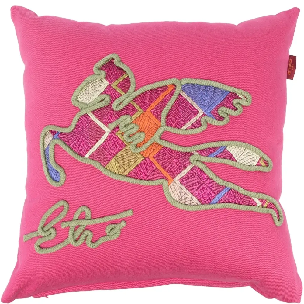 Подушка с вышивкой