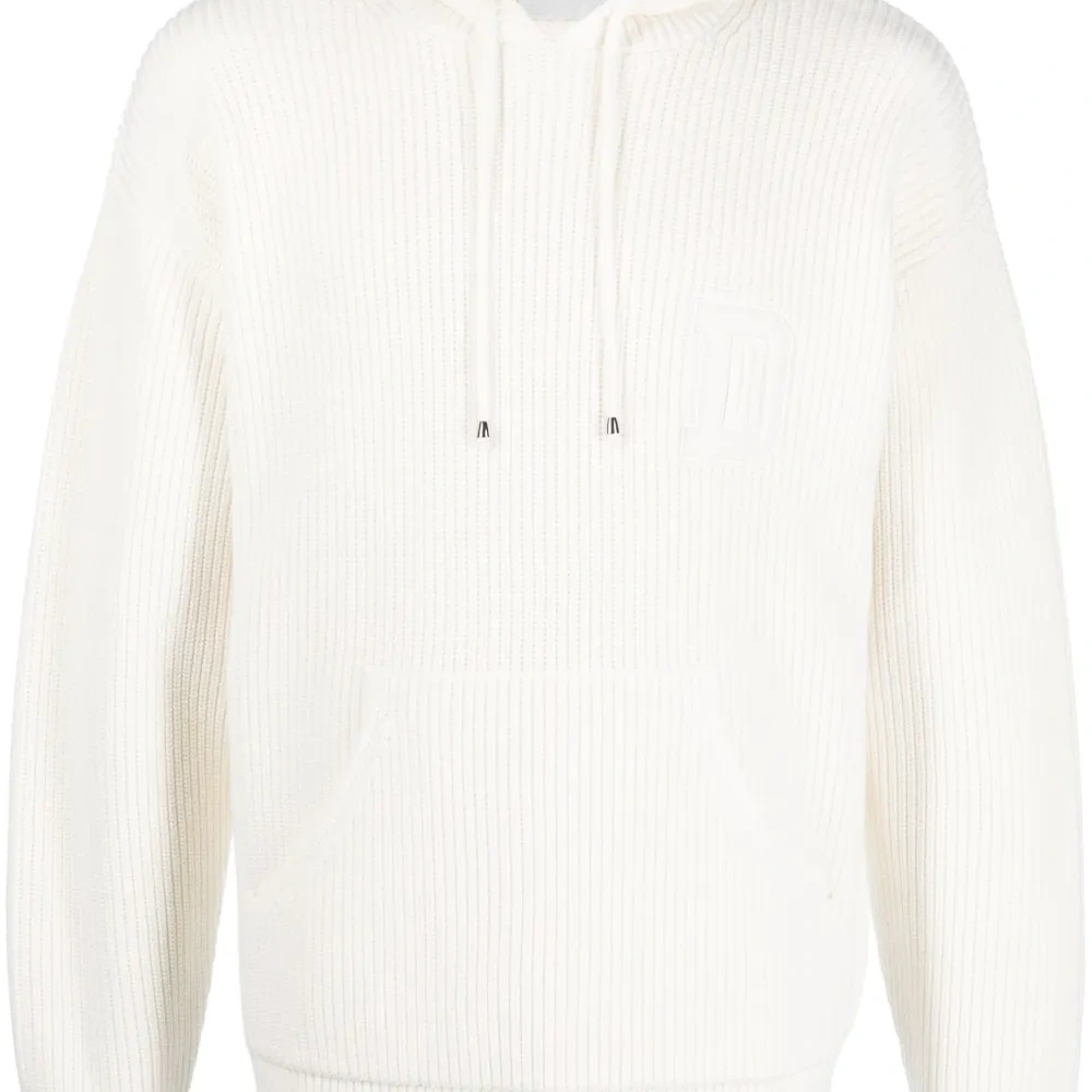 Худи с вышитым логотипом