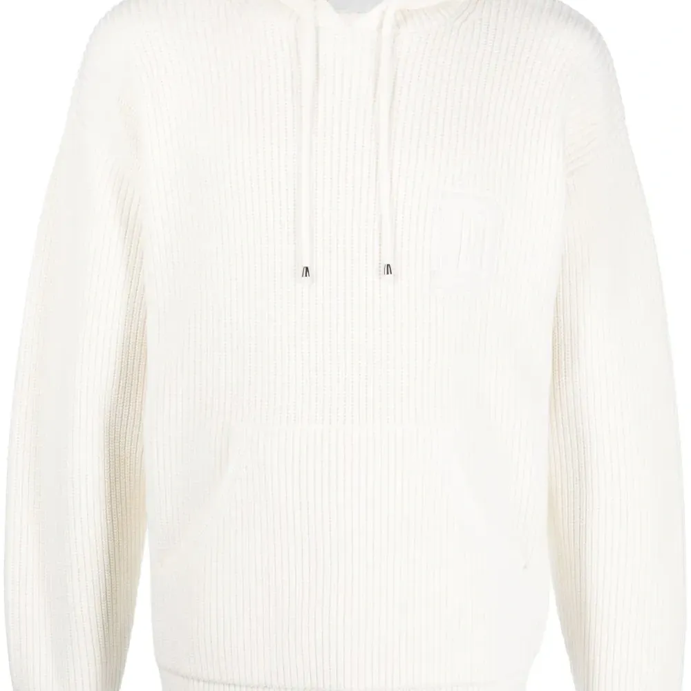 Худи с вышитым логотипом