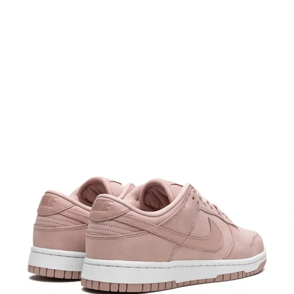 Кроссовки Dunk Low Premium MF Soft Pink