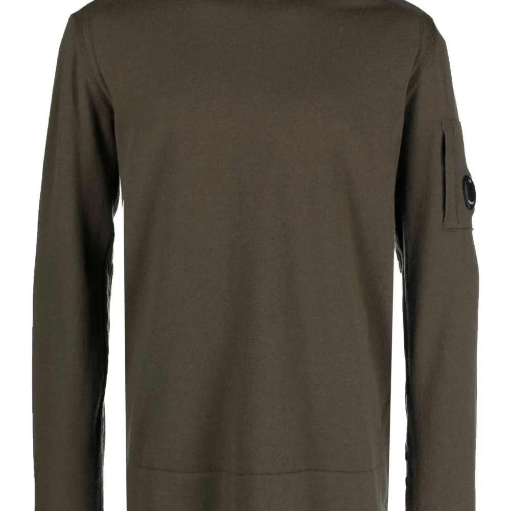 Джемпер тонкой вязки с декором Lens