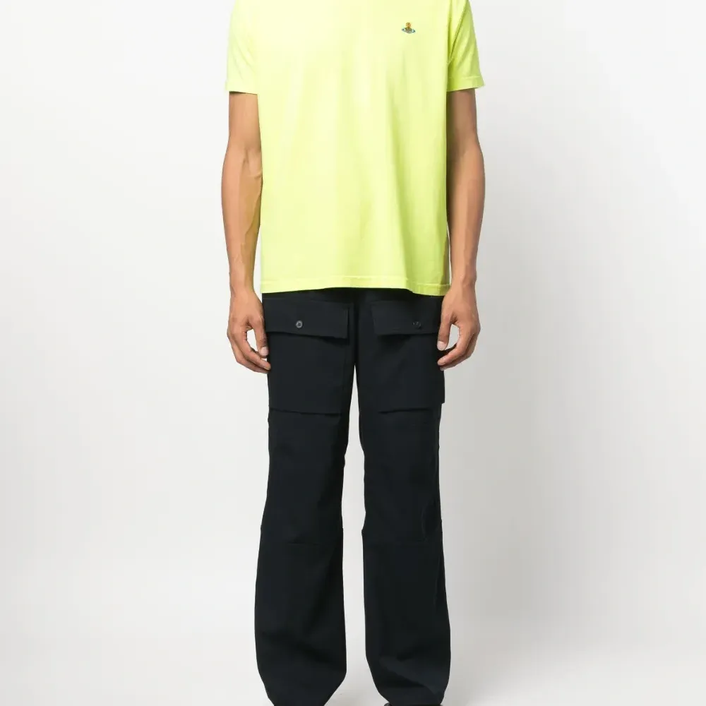 Футболка с вышивкой Orb