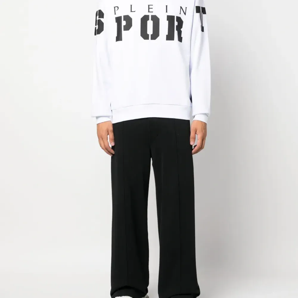 Толстовка с логотипом