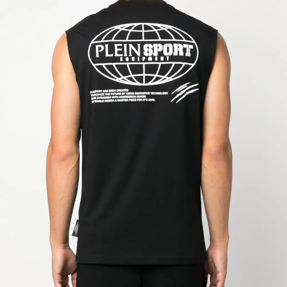 Топ Multilogo без рукавов