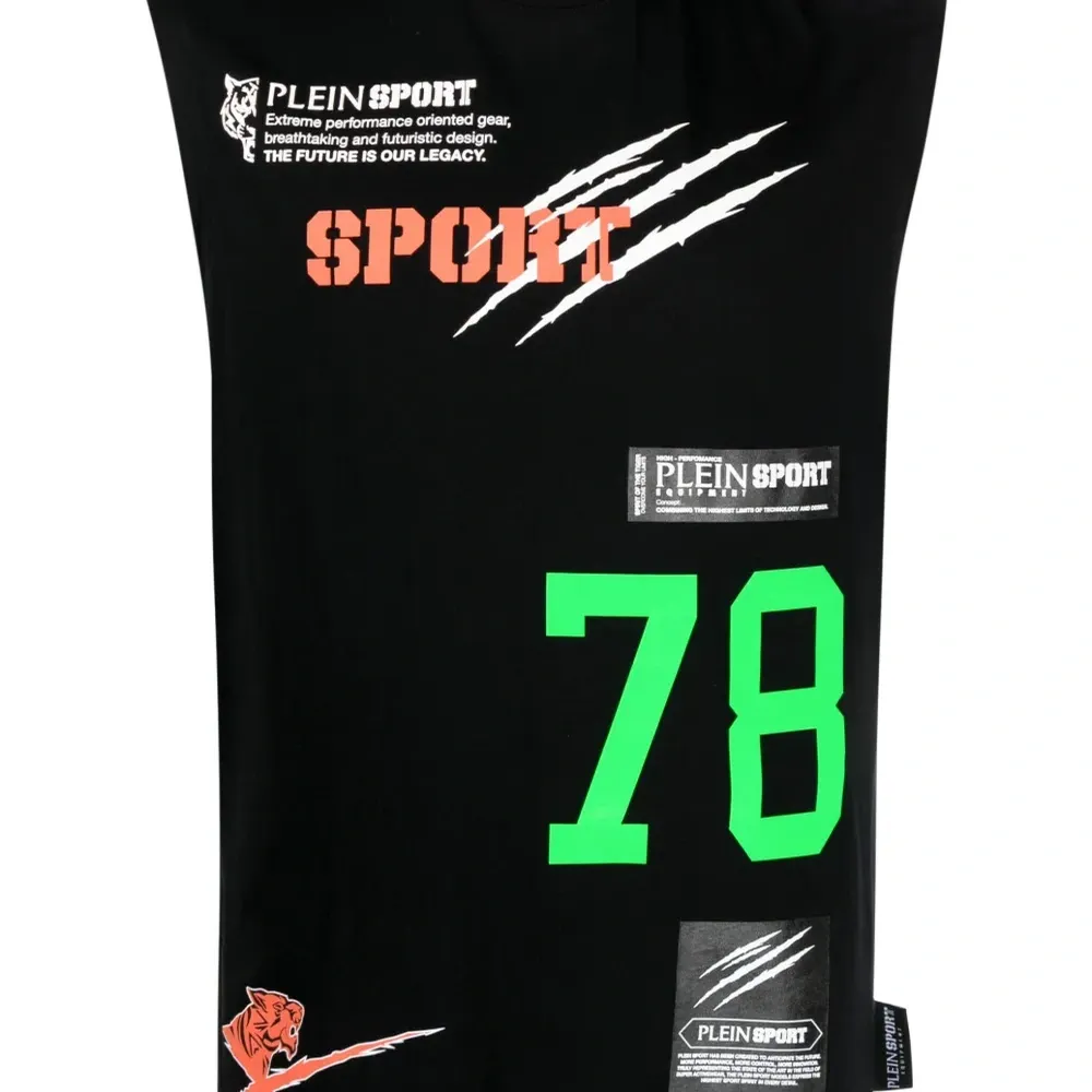 Топ Multilogo без рукавов