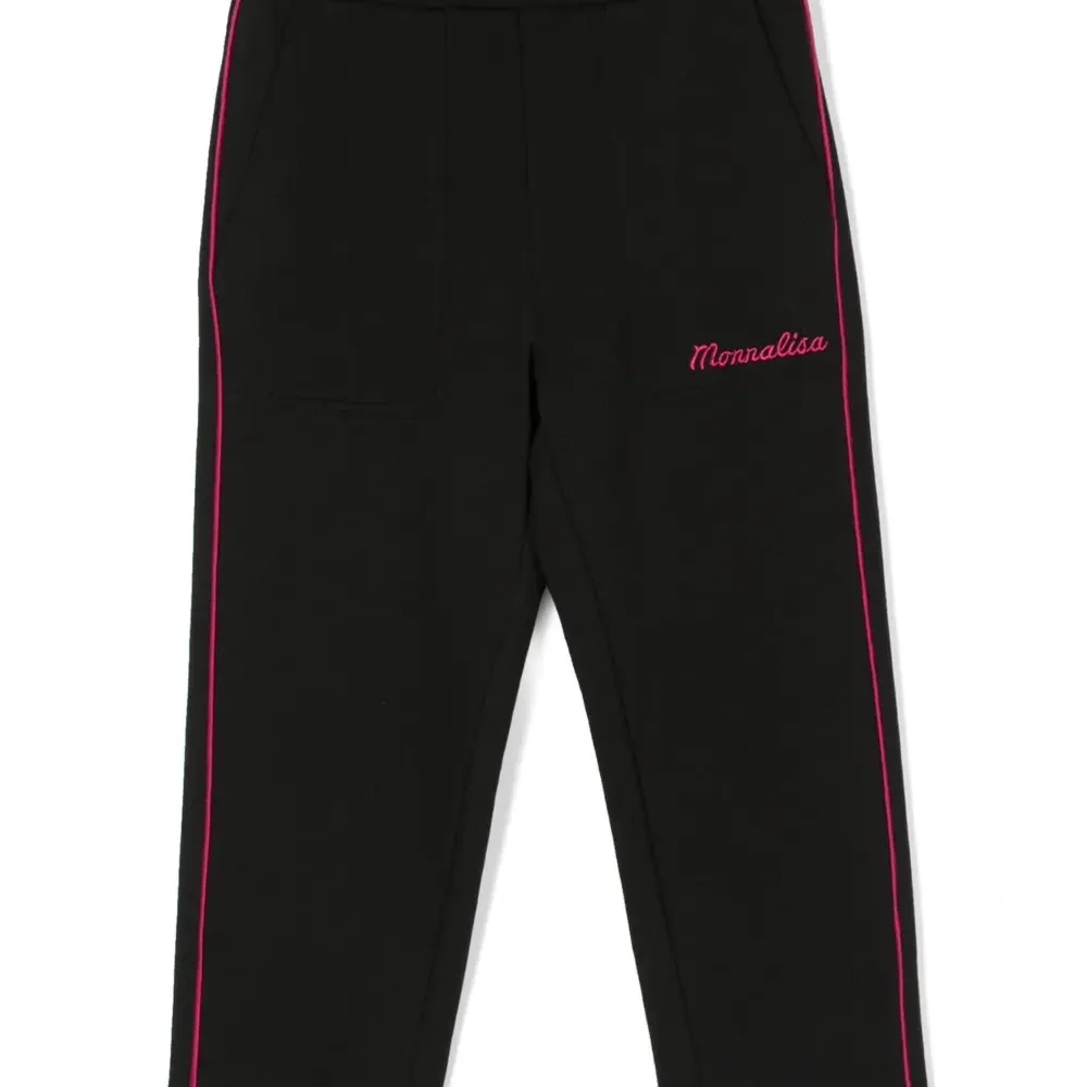 Брюки с вышитым логотипом