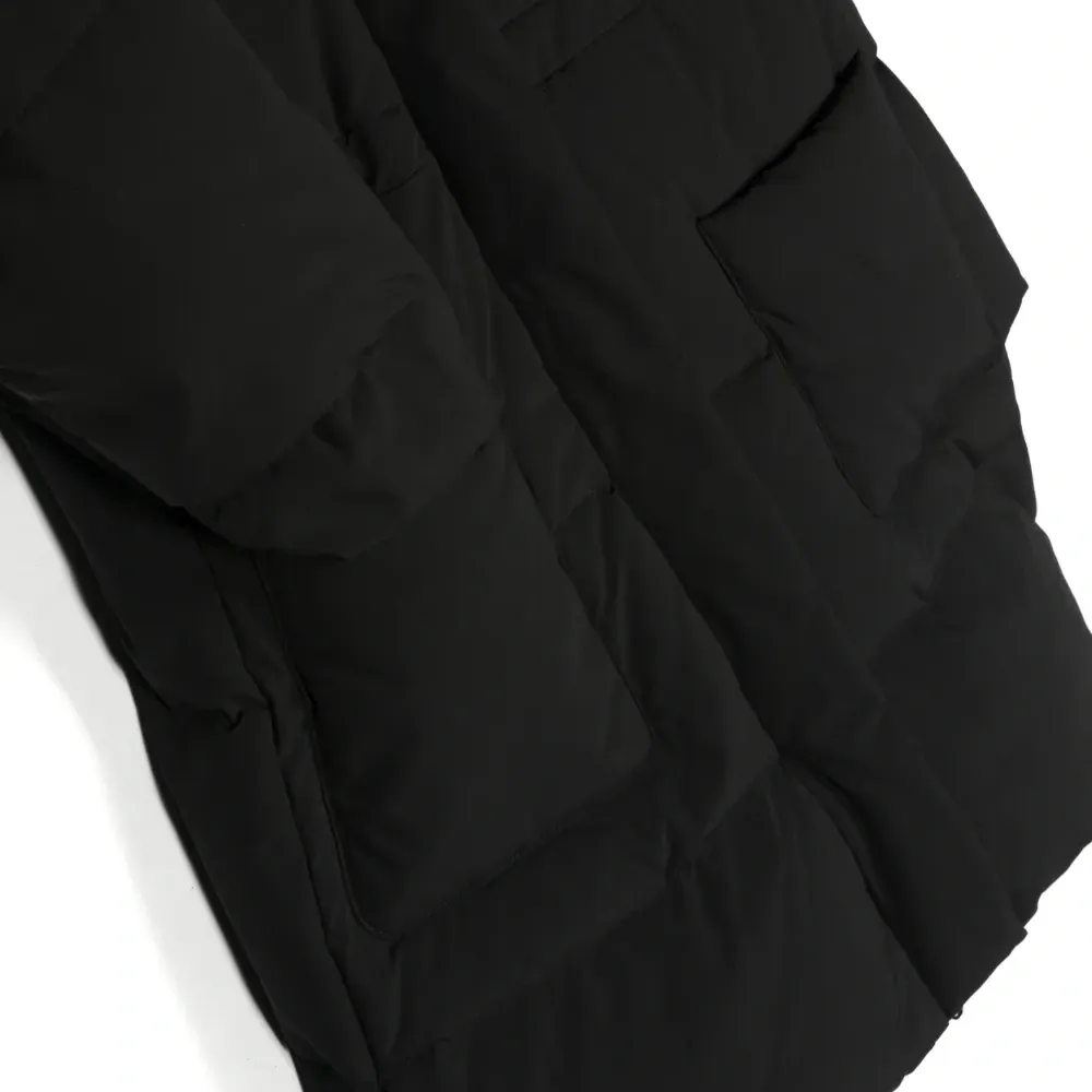 Пальто с капюшоном и вышитым логотипом