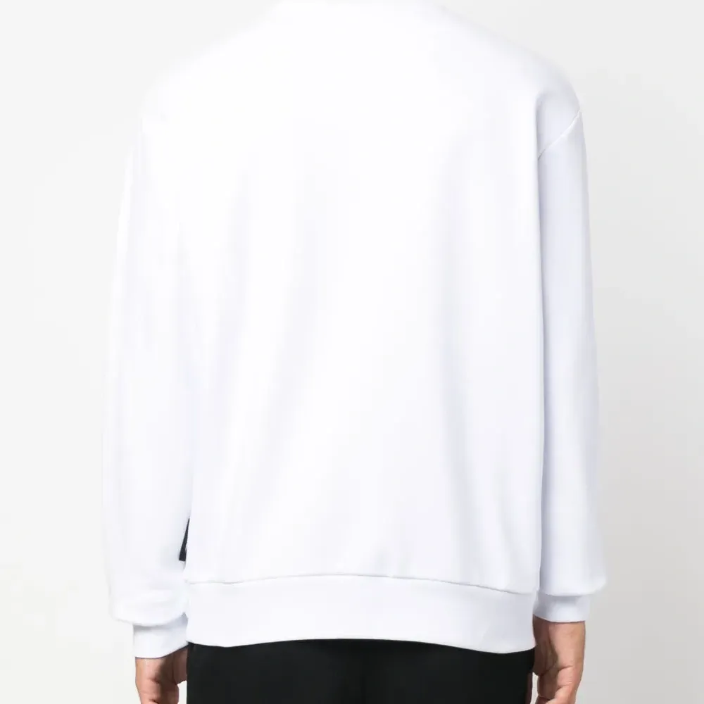 Толстовка с нашивкой-логотипом