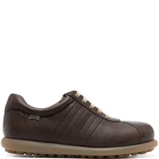 Кроссовки на шнуровке