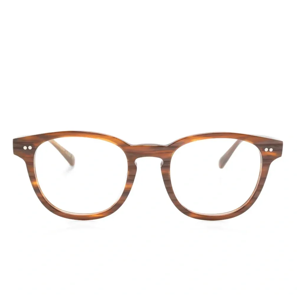 Очки в круглой оправе